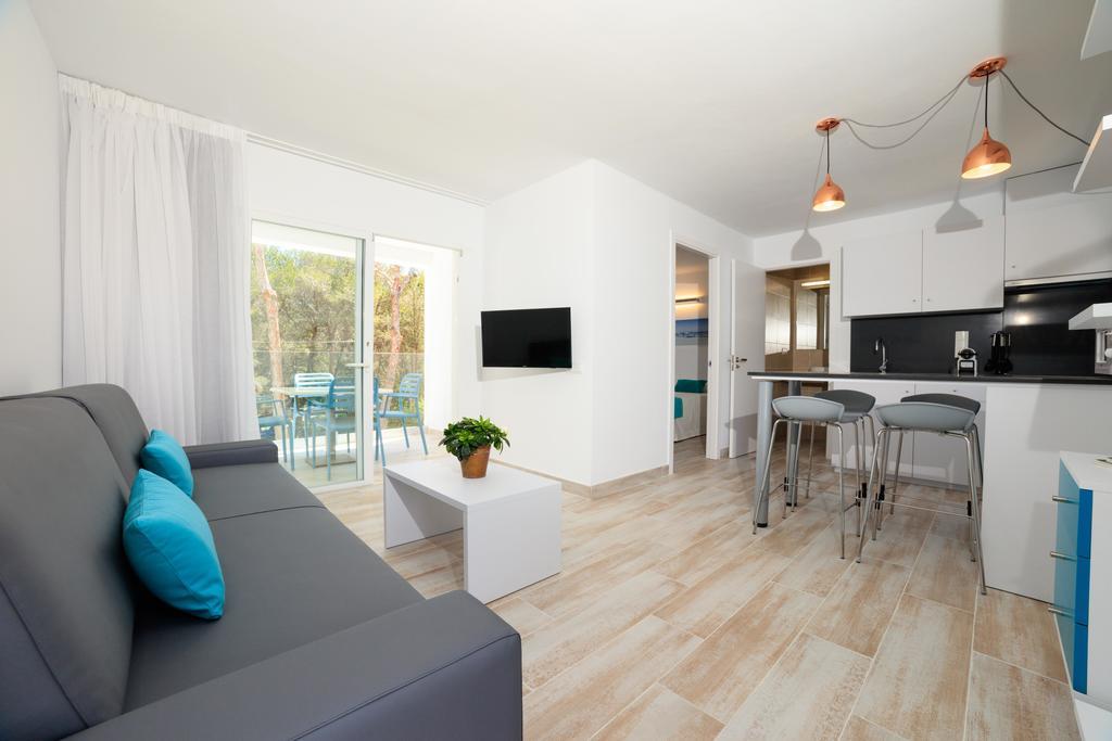 Pinos Playa Suites Playa Migjorn Luaran gambar