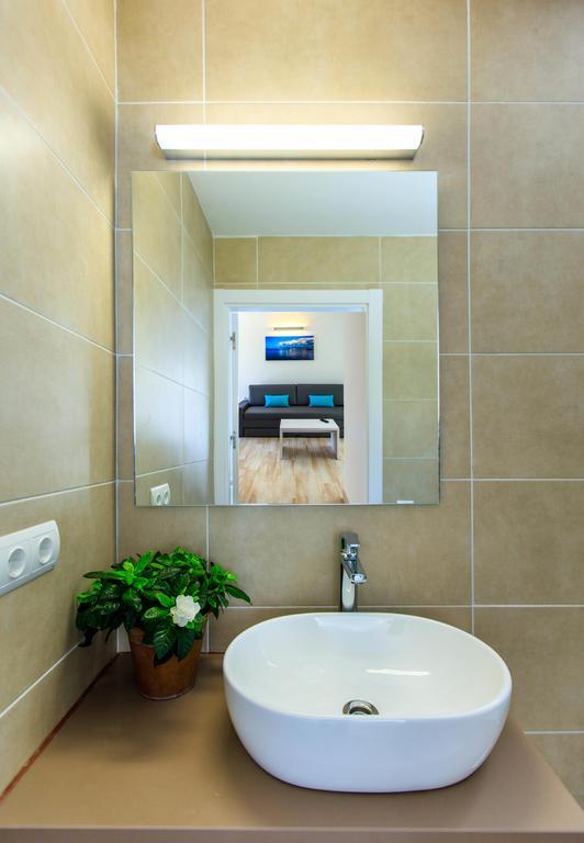 Pinos Playa Suites Playa Migjorn Luaran gambar