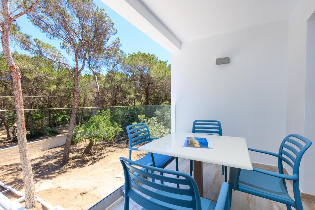 Pinos Playa Suites Playa Migjorn Luaran gambar